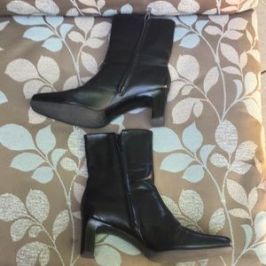 Michelle D booties